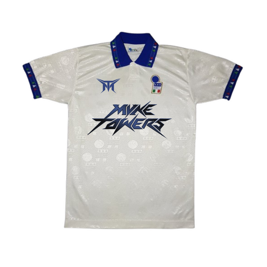 Camiseta de Myke Towers x Italia