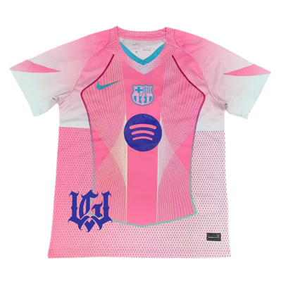 JC Reyes ´Vivir para Quedarse´ x Barcelona pink