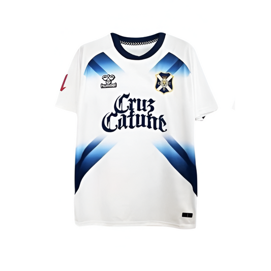 Cruz Cafuné x Tenerife